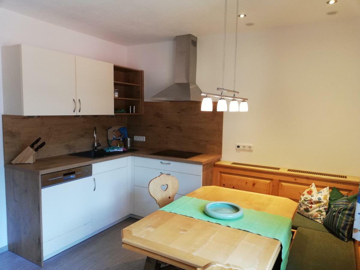 Apart Elisabeth Apartamento Pettneu am Arlberg Exterior foto