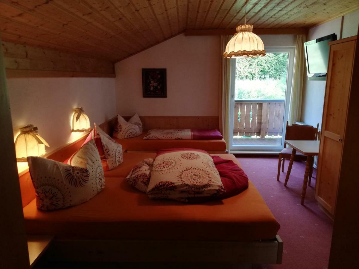 Apart Elisabeth Apartamento Pettneu am Arlberg Exterior foto
